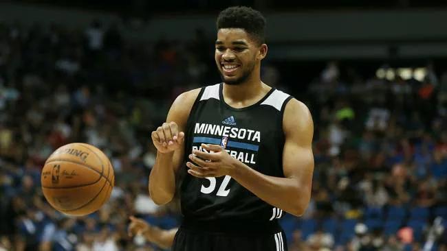 的篮球巨星 的篮球巨星